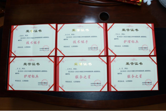 國(guó)際護士節丨緻敬最美(měi)守護天使,節日(rì)快(kuài)樂(yuè)!(圖8) 國(guó)際護士節丨緻敬最美(měi)守護天使,節日(rì)快(kuài)樂(yuè)!(圖8)